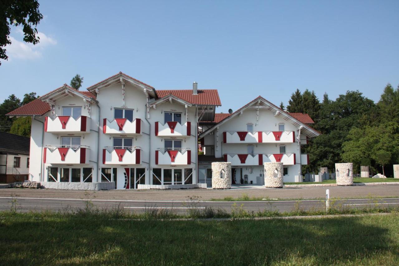 Aparthotel Zum Kreuzritter Wuestenrot Zewnętrze zdjęcie
