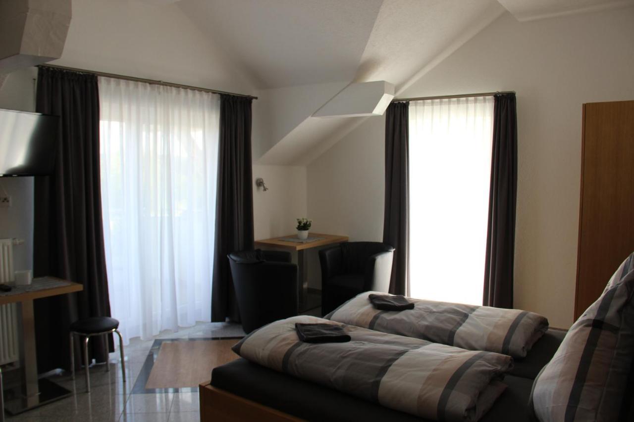 Aparthotel Zum Kreuzritter Wuestenrot Zewnętrze zdjęcie